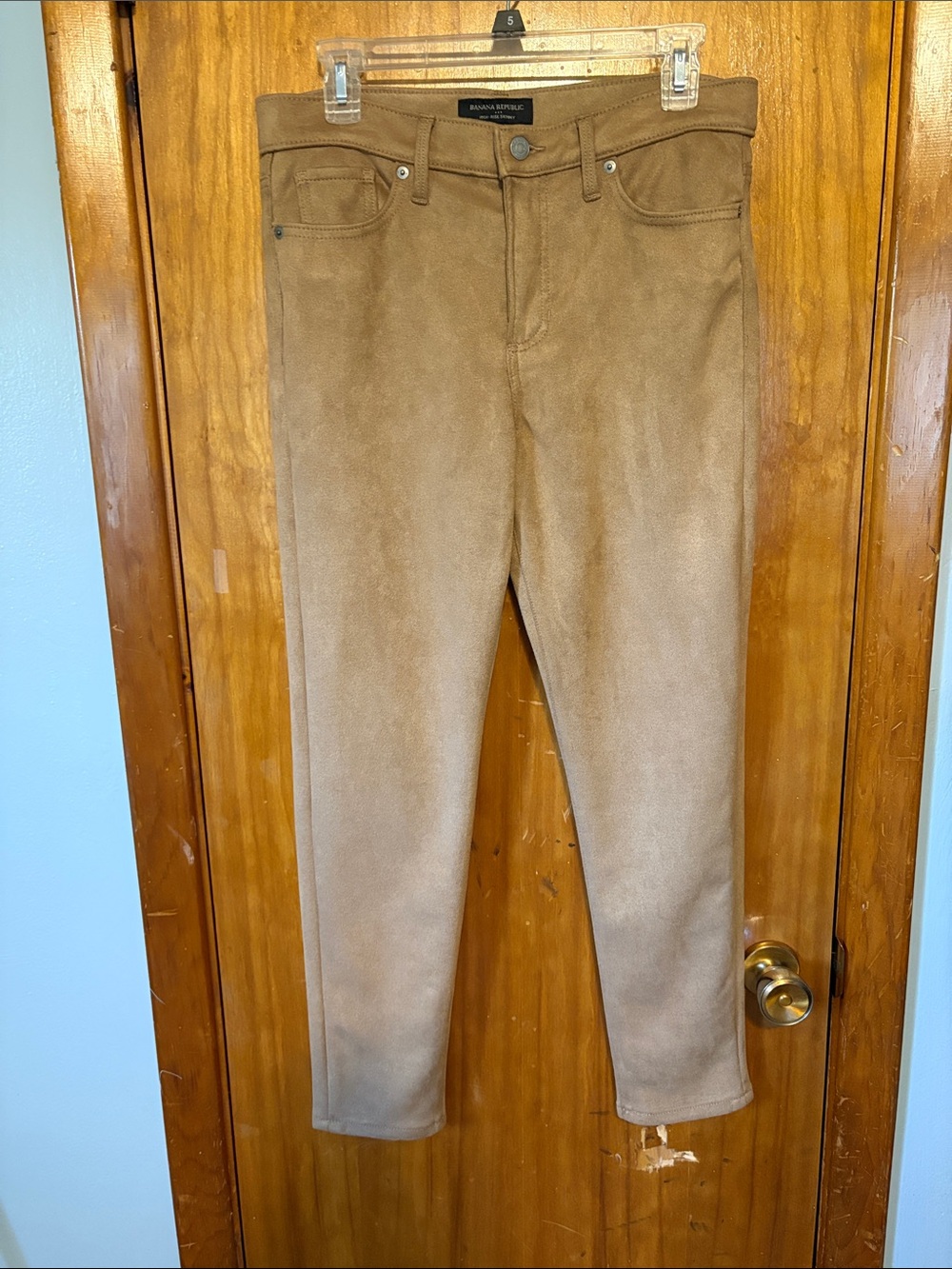 Banana Republic Women's Suede Slim Skinny Pants in Camel - Size Petite 29/8